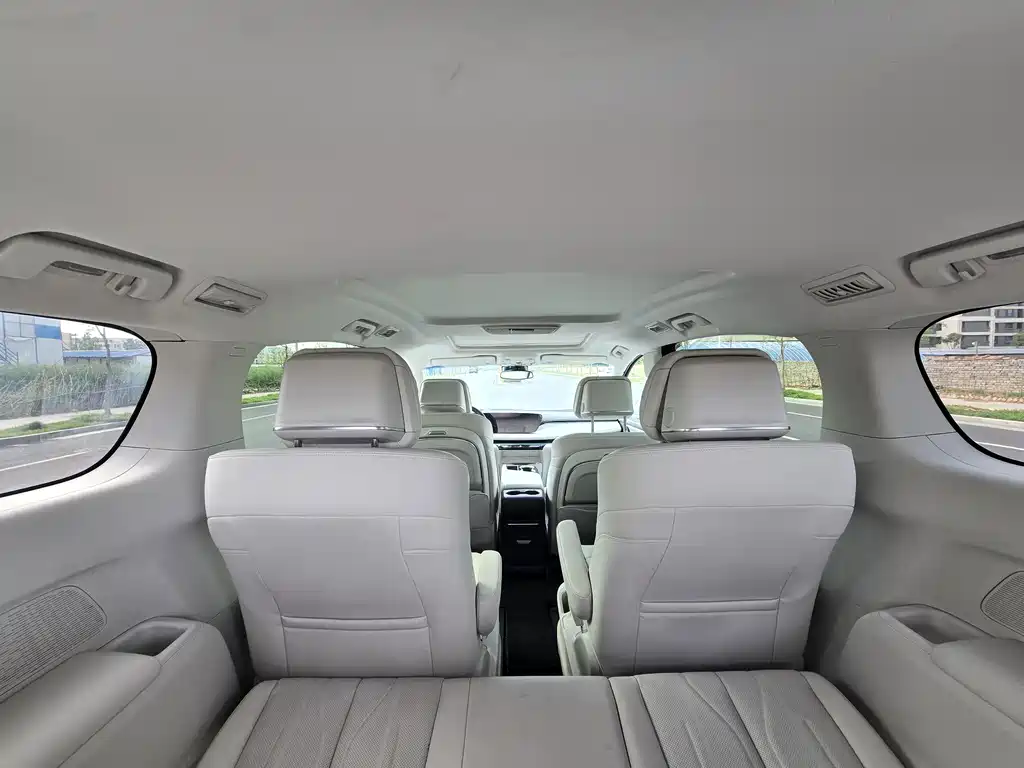 Buick GL8 2024