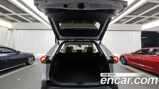 Toyota RAV4 2025