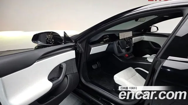Tesla Model S 2024