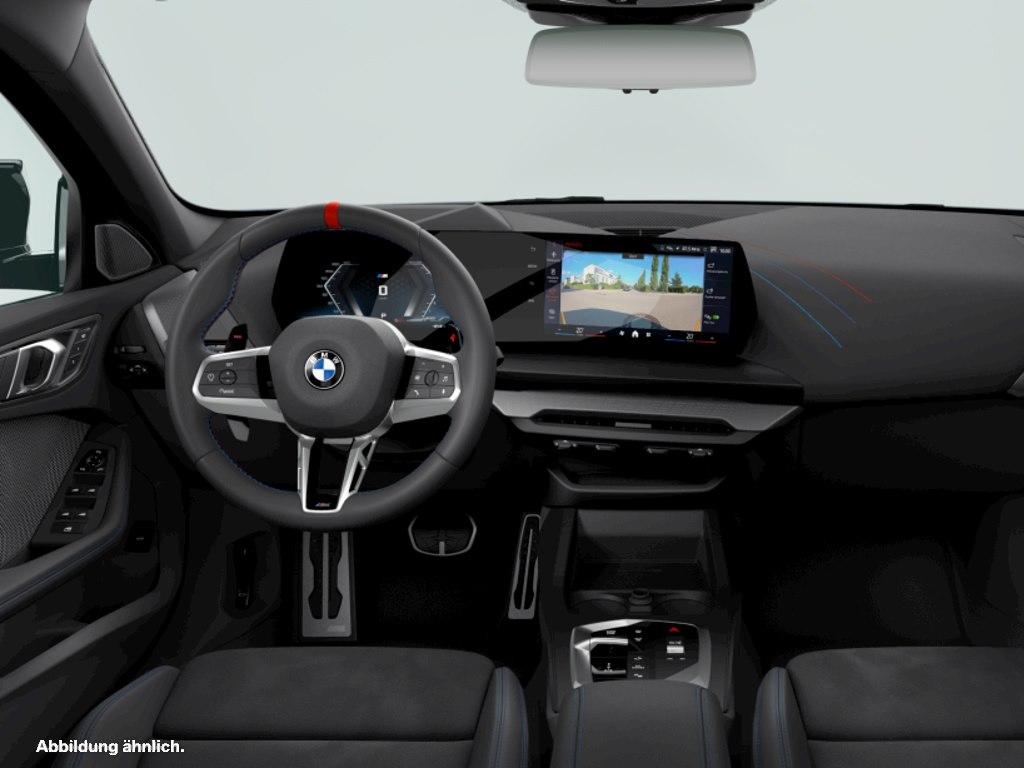 BMW M135 2025