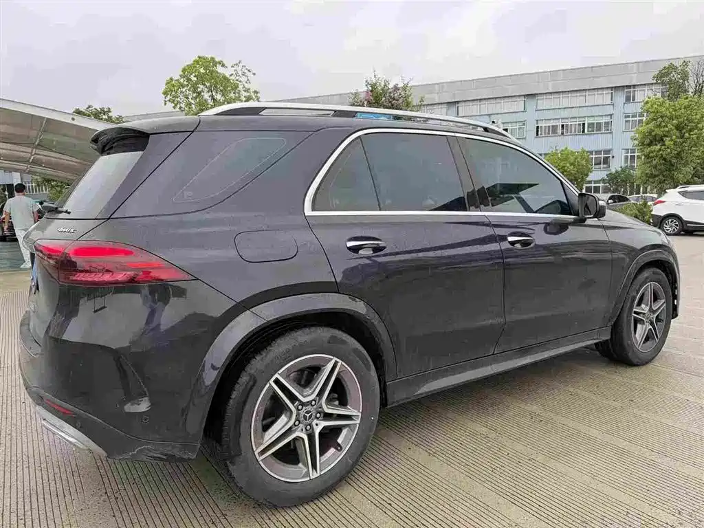 Mercedes-Benz GLE 2024