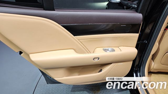 Genesis G90 2023