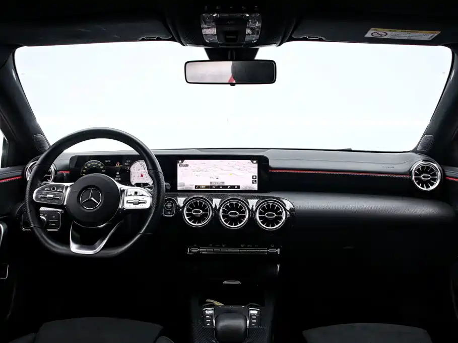 Mercedes-Benz A-Класс 2021