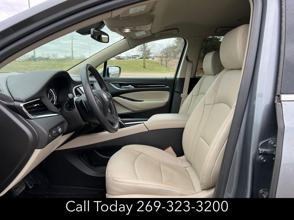 Buick Enclave 2021