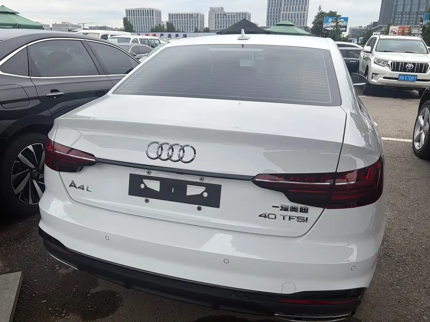 Audi A4 2023