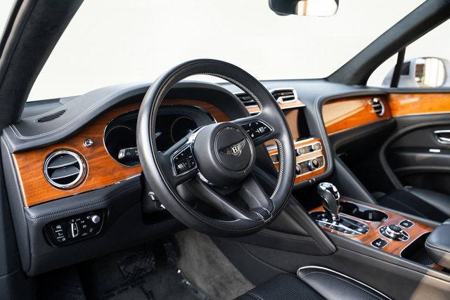 Bentley Bentayga 2022