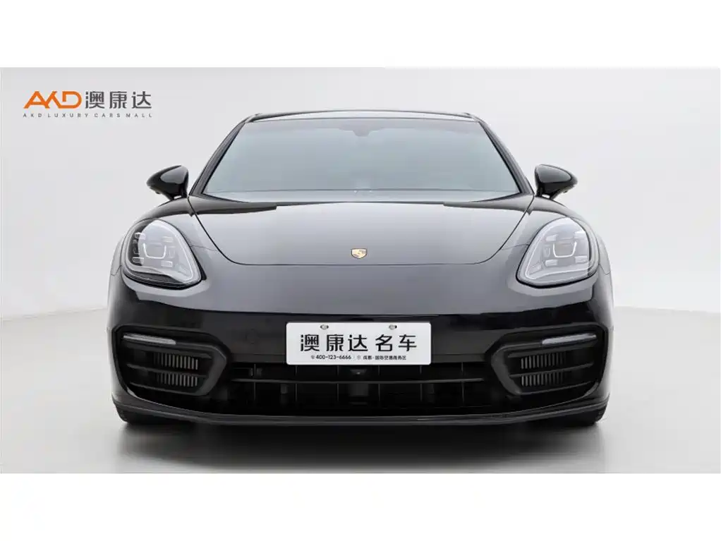 Porsche Panamera 2024