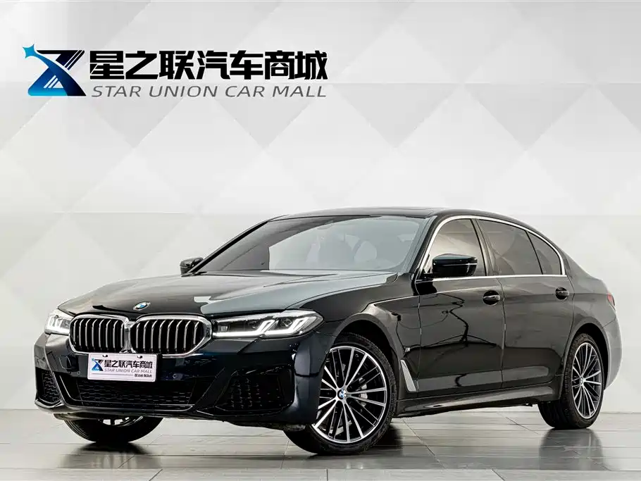 BMW 5 серии 2023