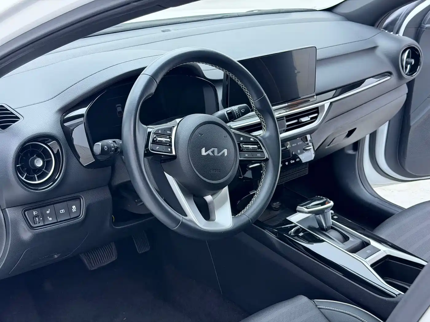 Kia K3 2023