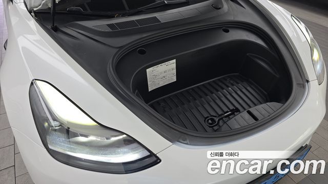 Tesla Model 3 2021