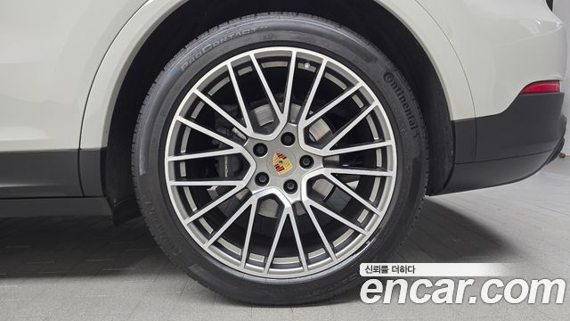 Porsche Cayenne 2022