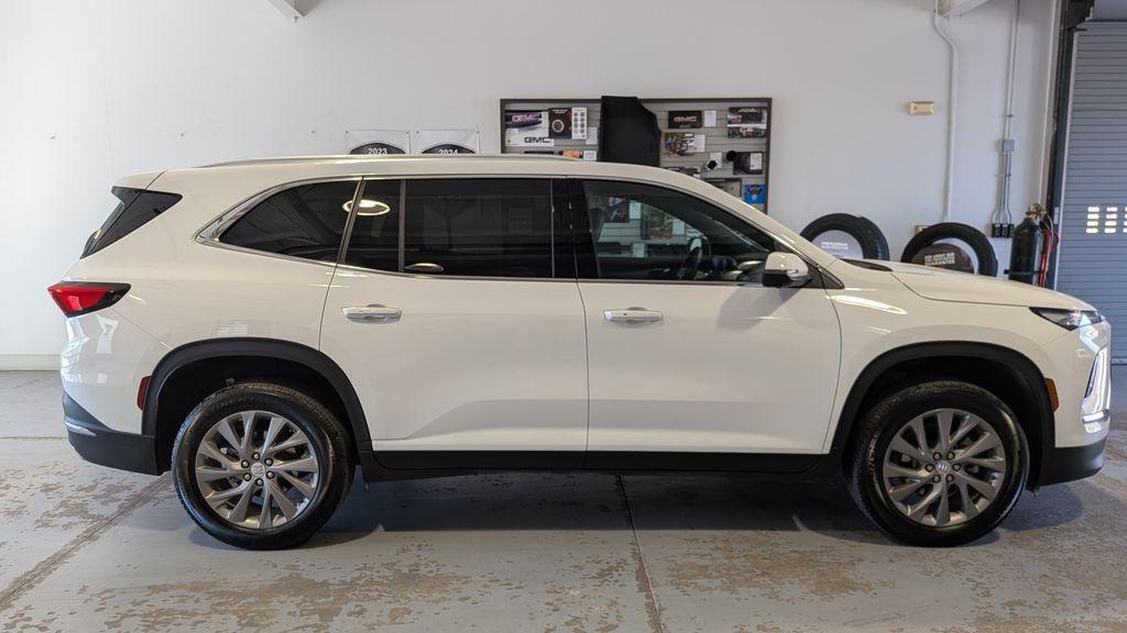 Buick Enclave 2025