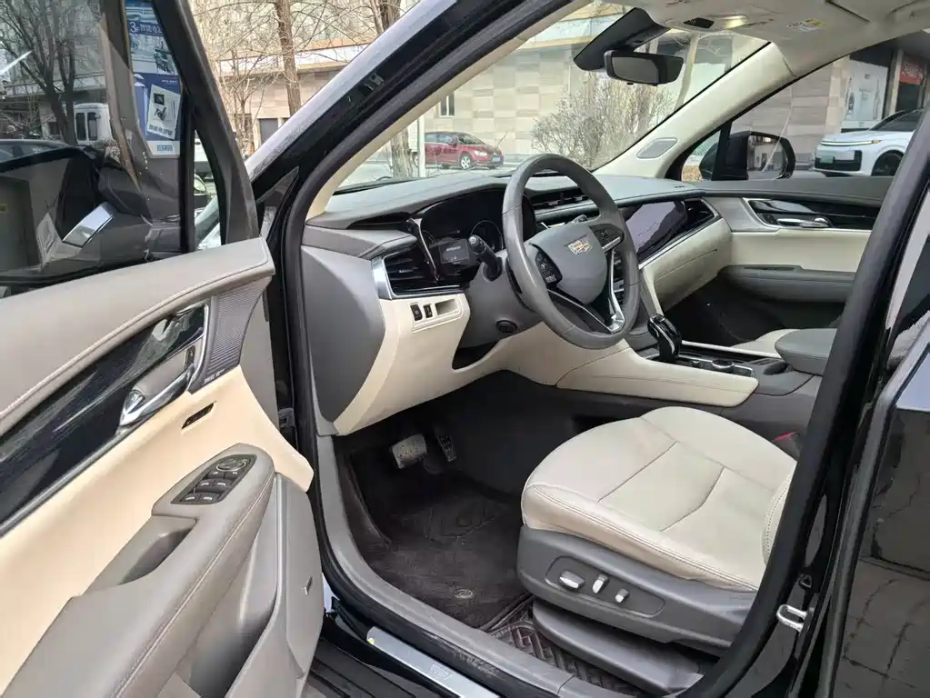 Cadillac XT6 2024