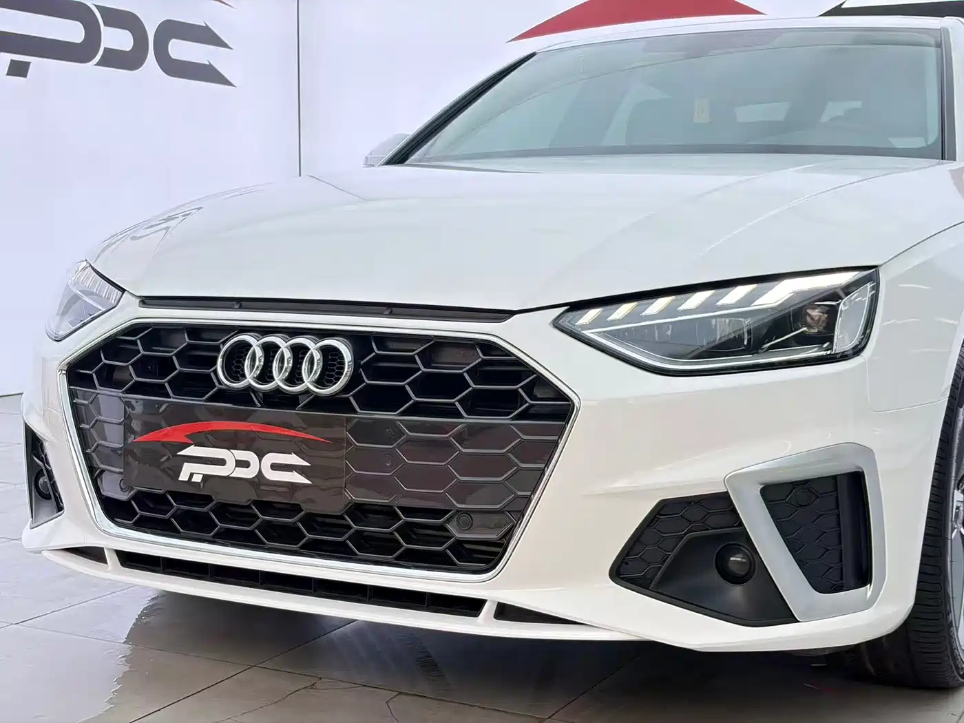 Audi A4 2024