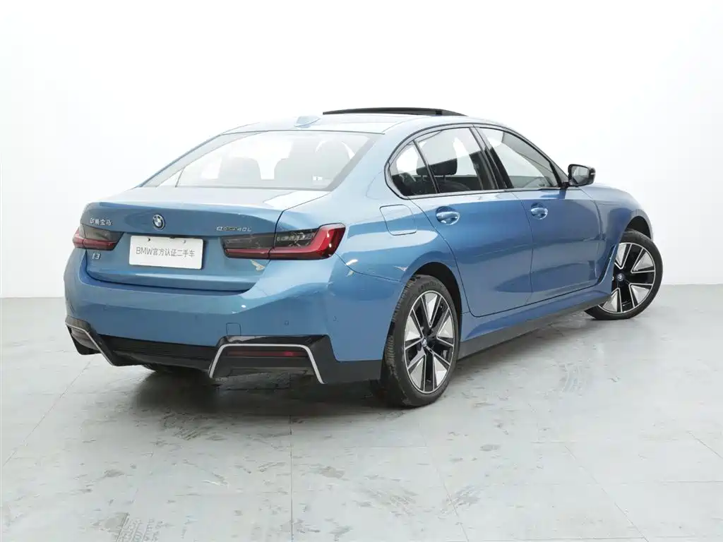 BMW i3 2024