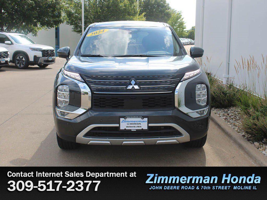 Mitsubishi Outlander 2024