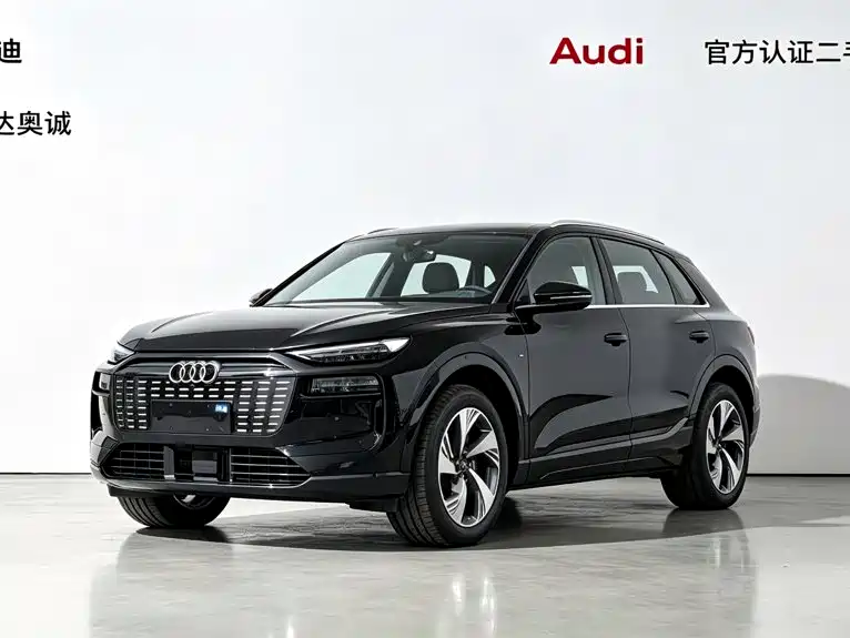 Audi e-tron 2025