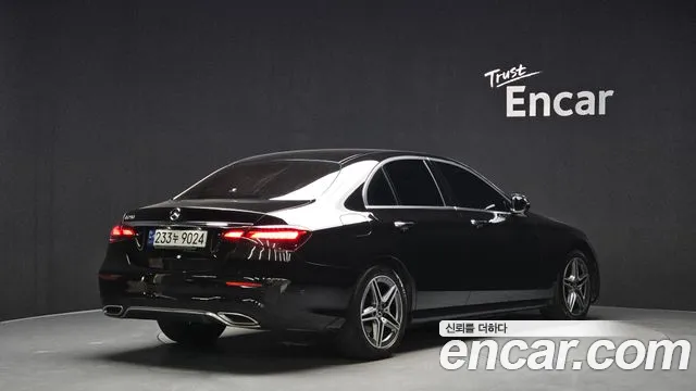 Mercedes-Benz E-Класс 2023