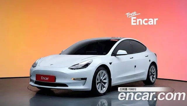 Tesla Model 3 2021