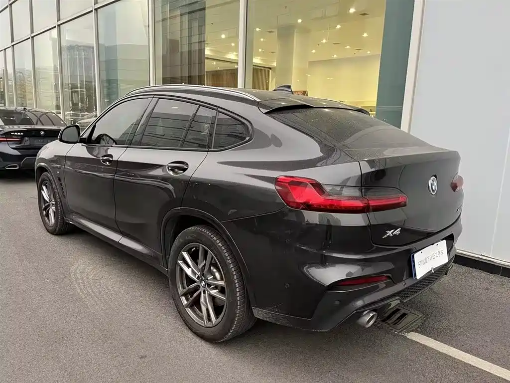 BMW X4 2021