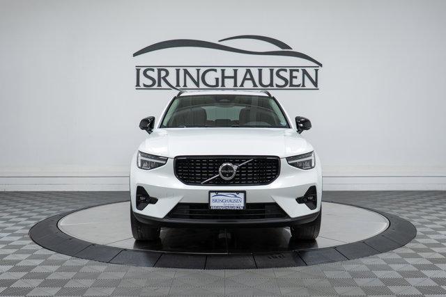 Volvo XC40 2023