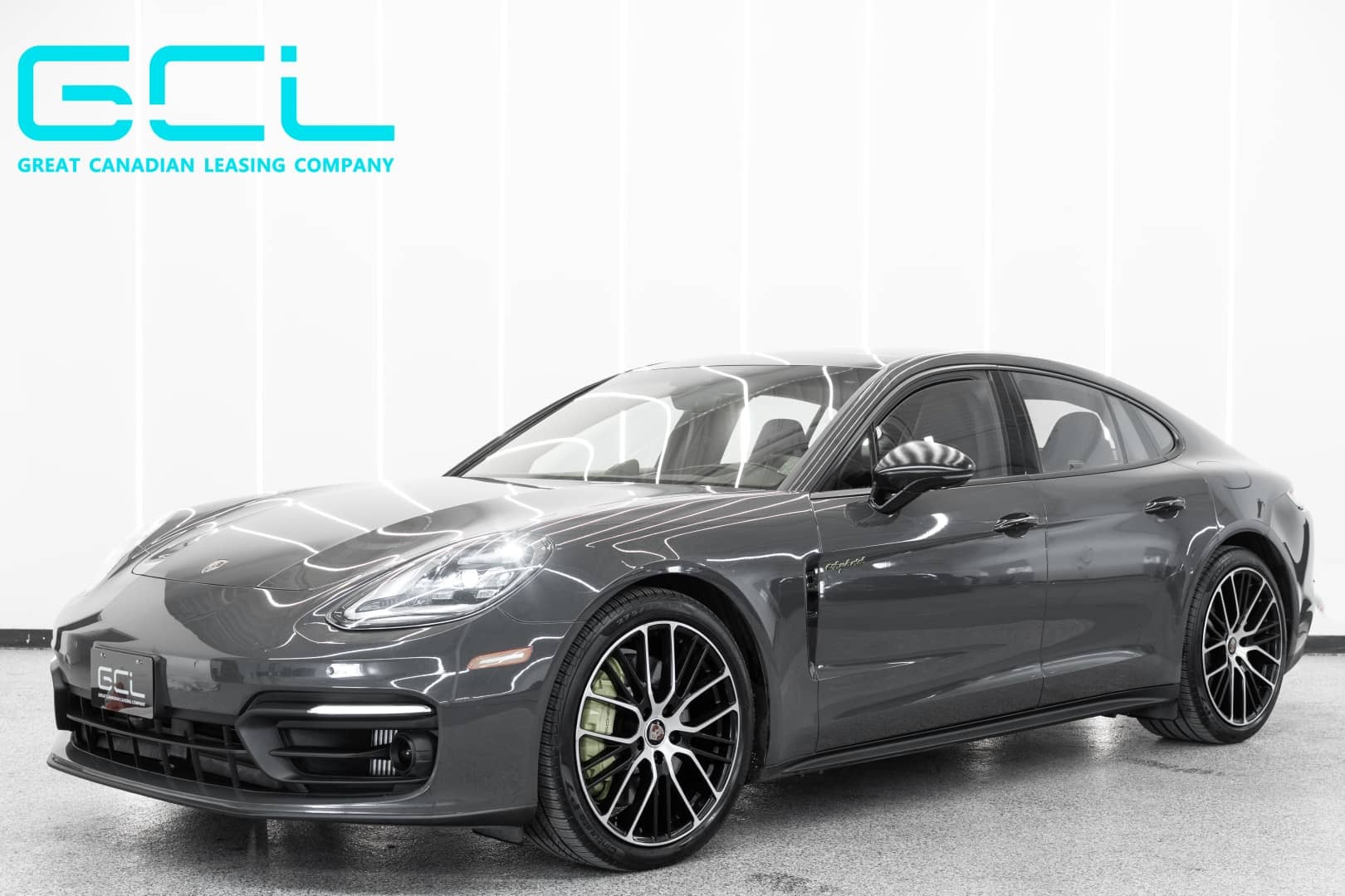 Porsche Panamera 2021