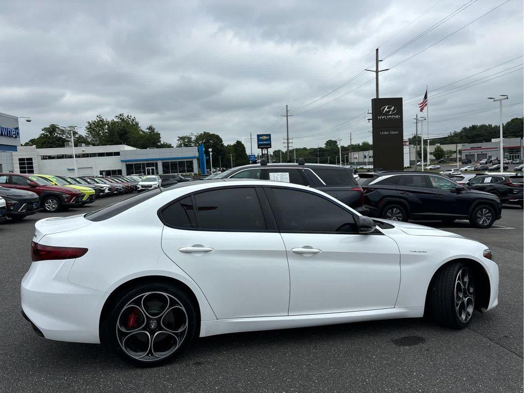 Alfa Romeo Giulia 2023