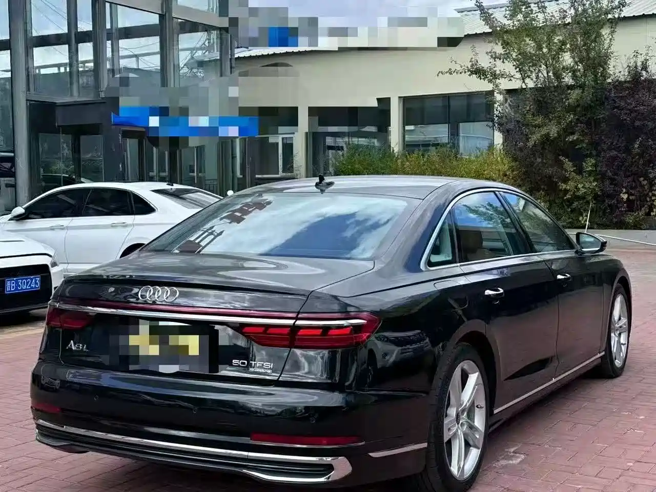Audi A8 2022