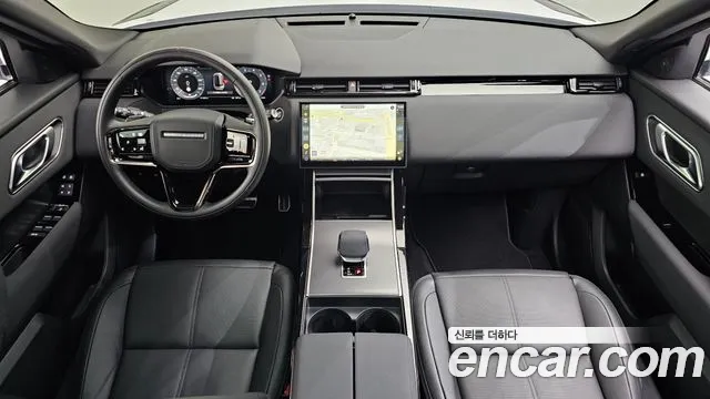 Land Rover Range Rover Velar 2025