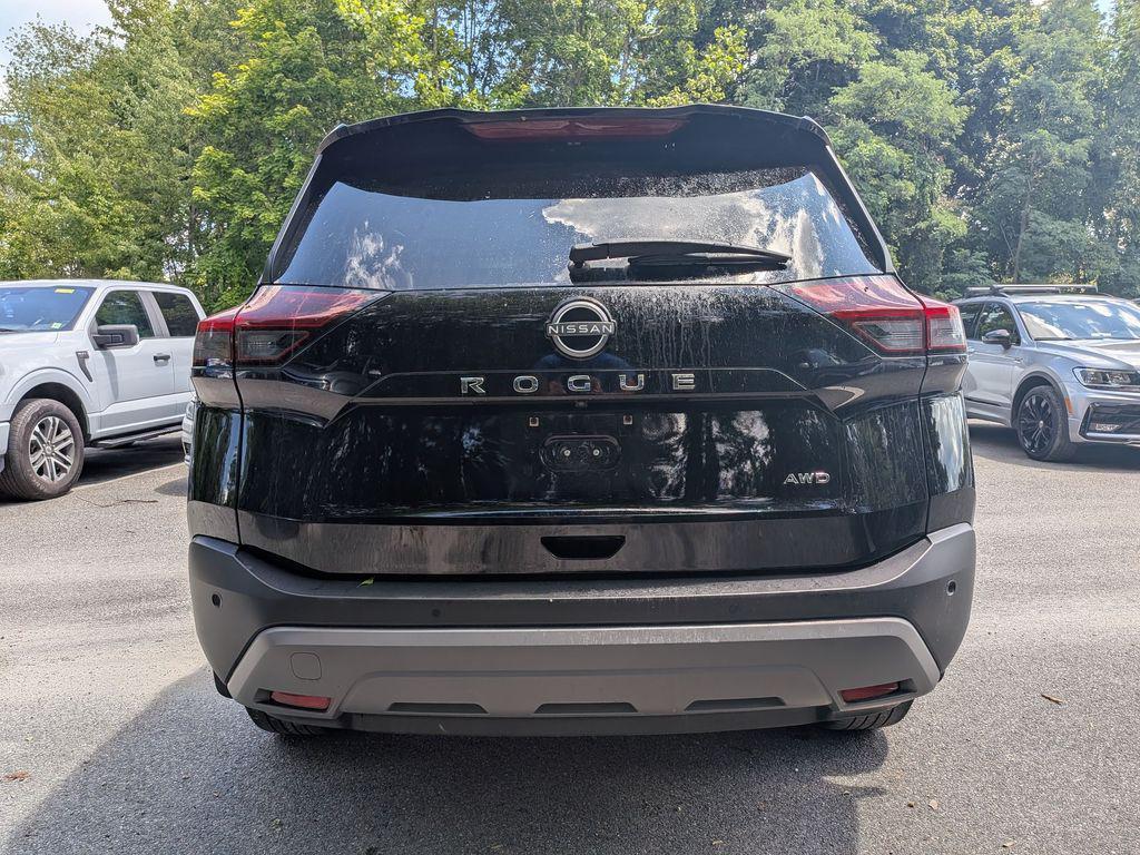 Nissan Rogue 2023