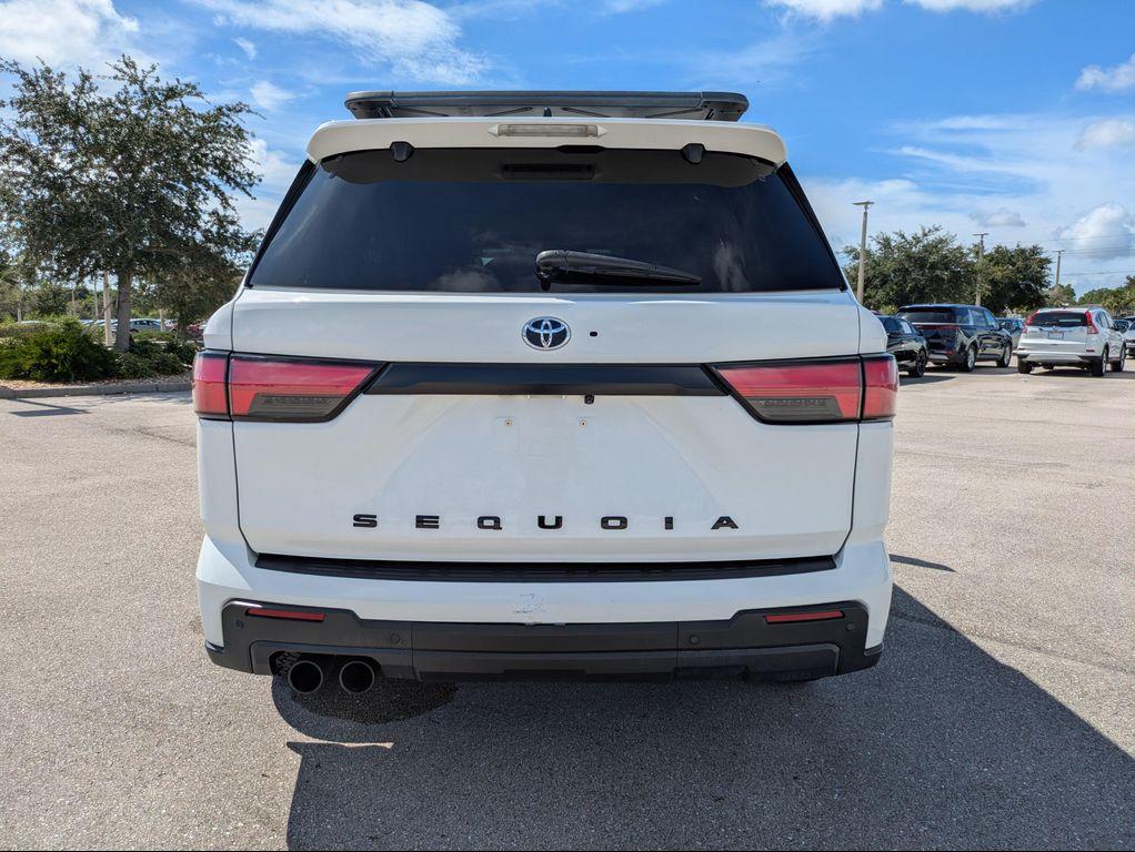 Toyota Sequoia 2023