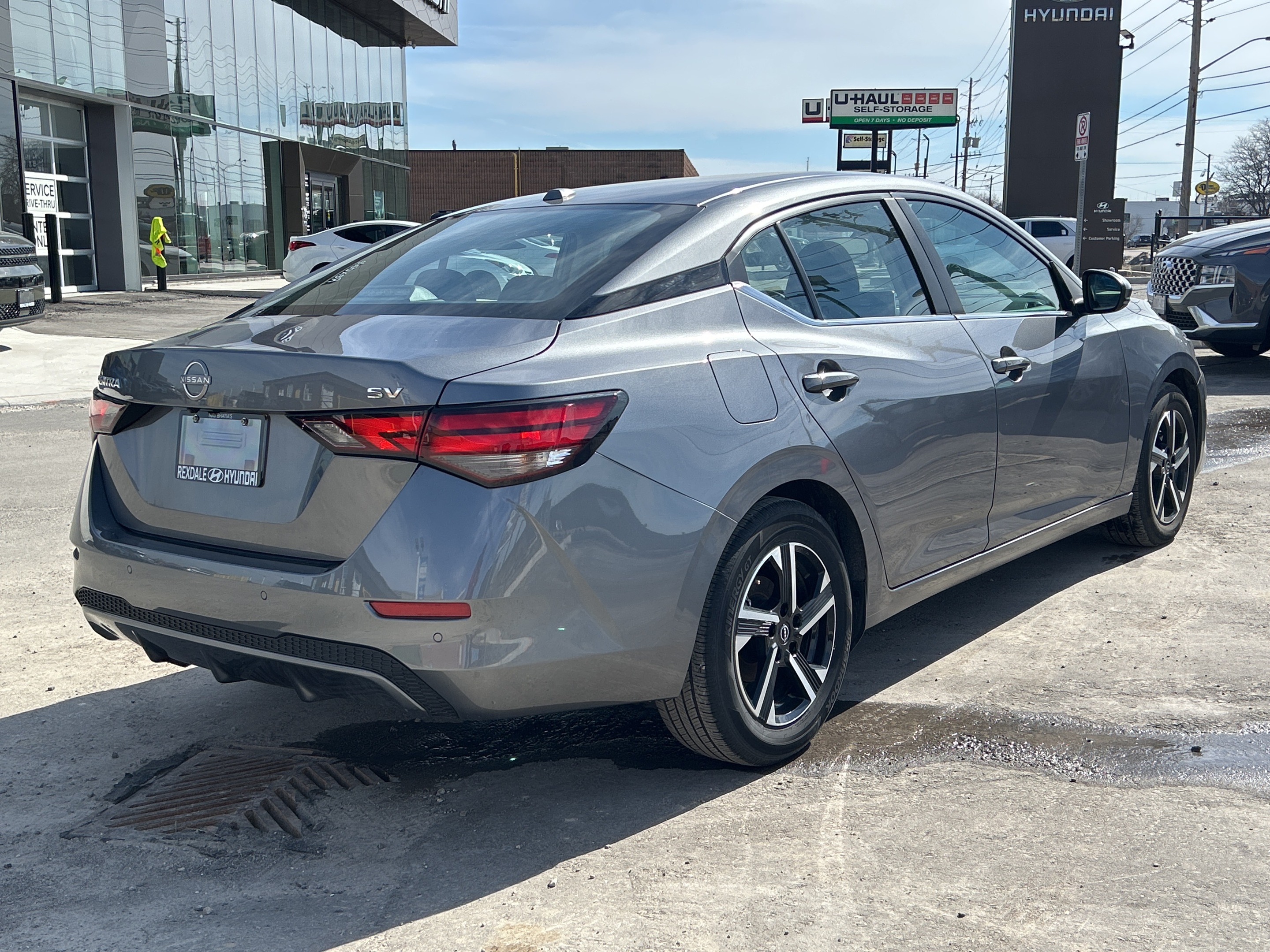 Nissan Sentra 2024