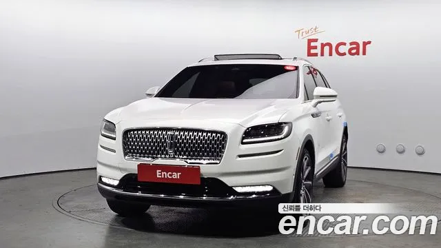 Lincoln Nautilus 2023