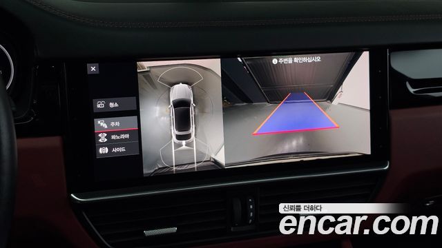 Porsche Cayenne 2021