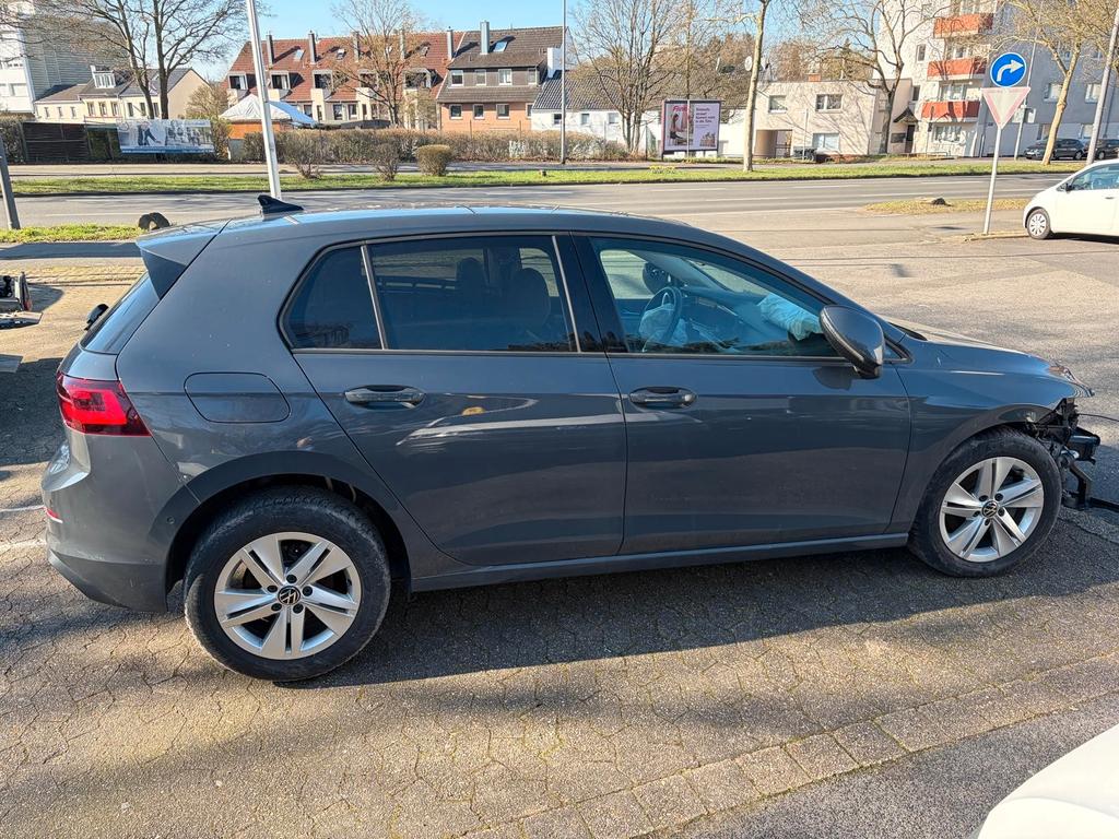 Volkswagen Golf 2021
