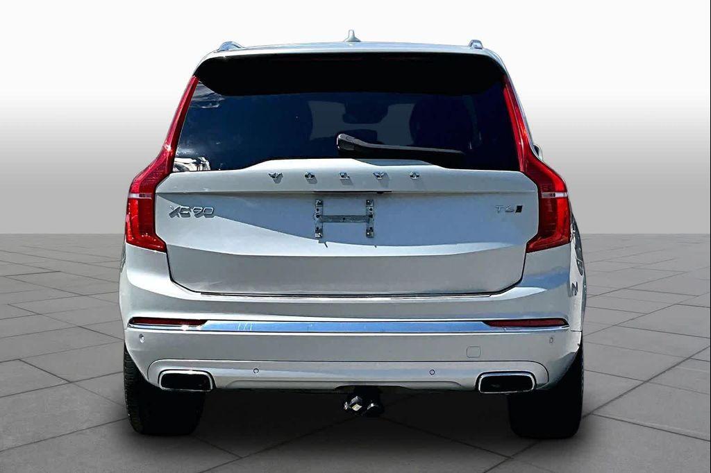 Volvo XC90 2021