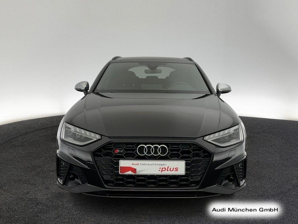 Audi S4 2022