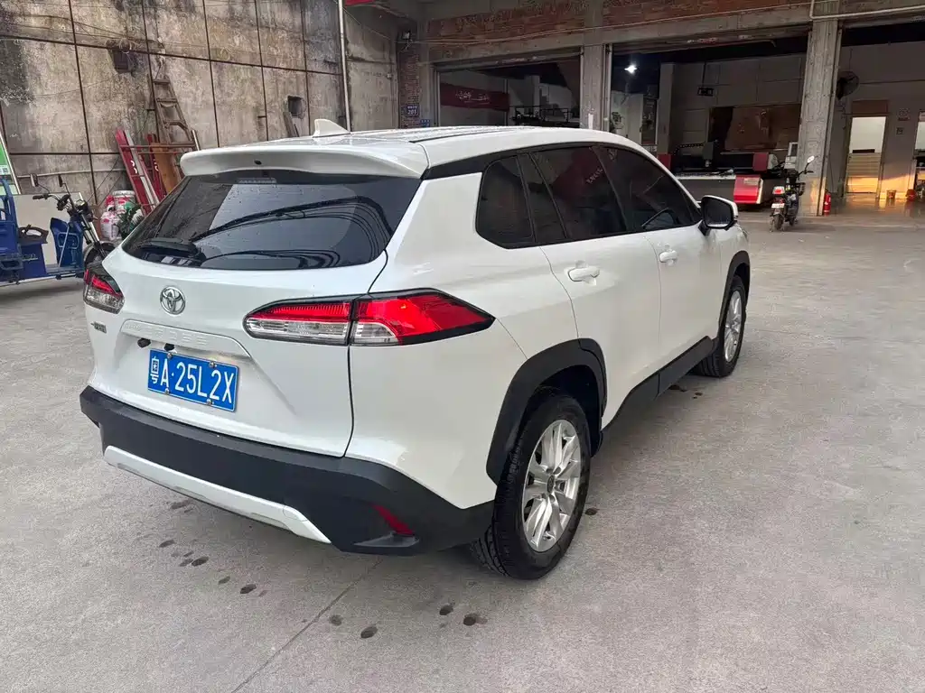 Toyota Corolla Cross 2023
