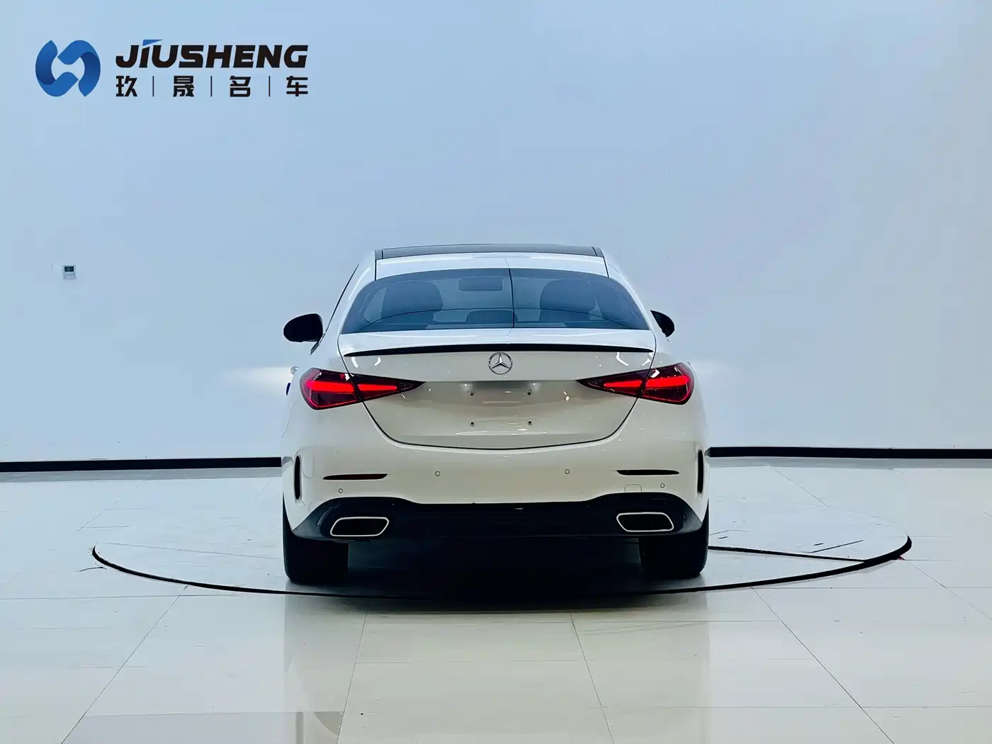 Mercedes-Benz C-Класс 2025