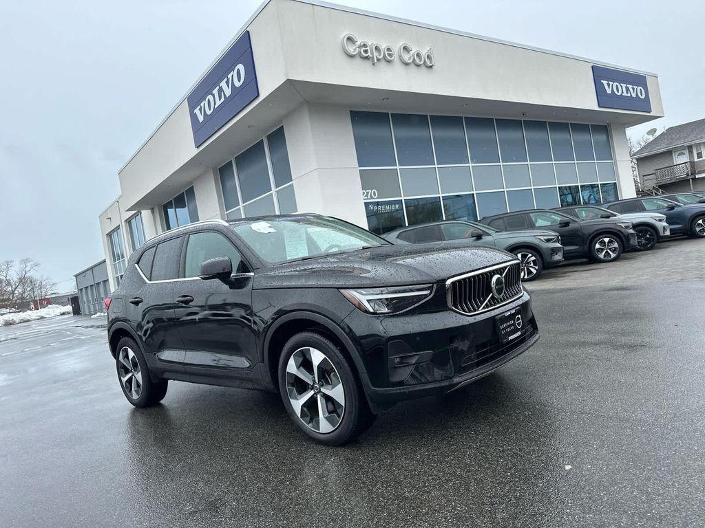 Volvo XC40 2023
