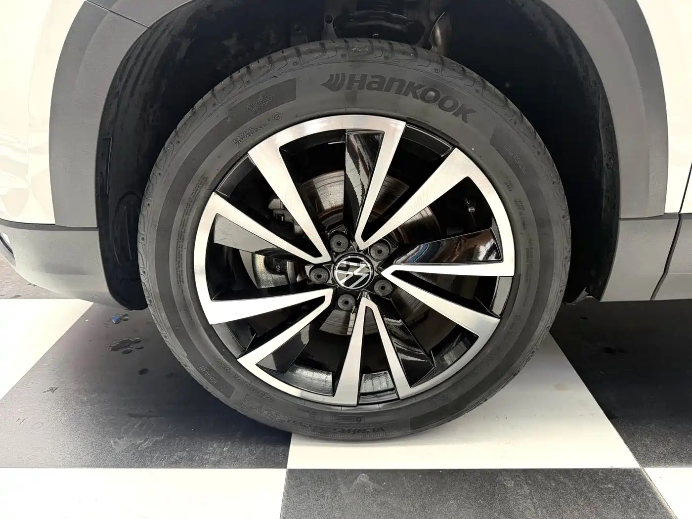 Volkswagen Tharu 2022