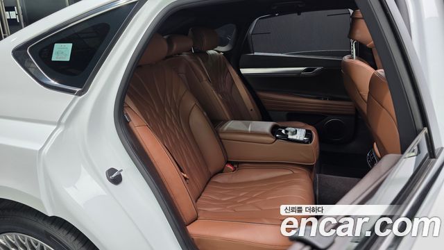 Genesis G80 2023