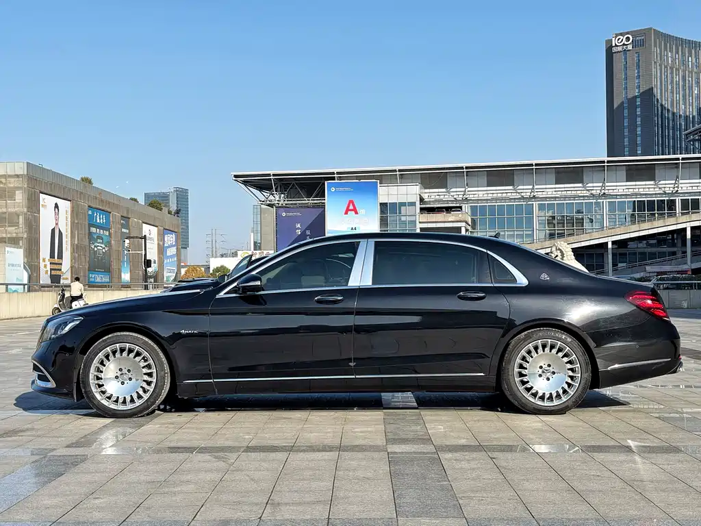 Mercedes-Benz Maybach S-Класс 2020