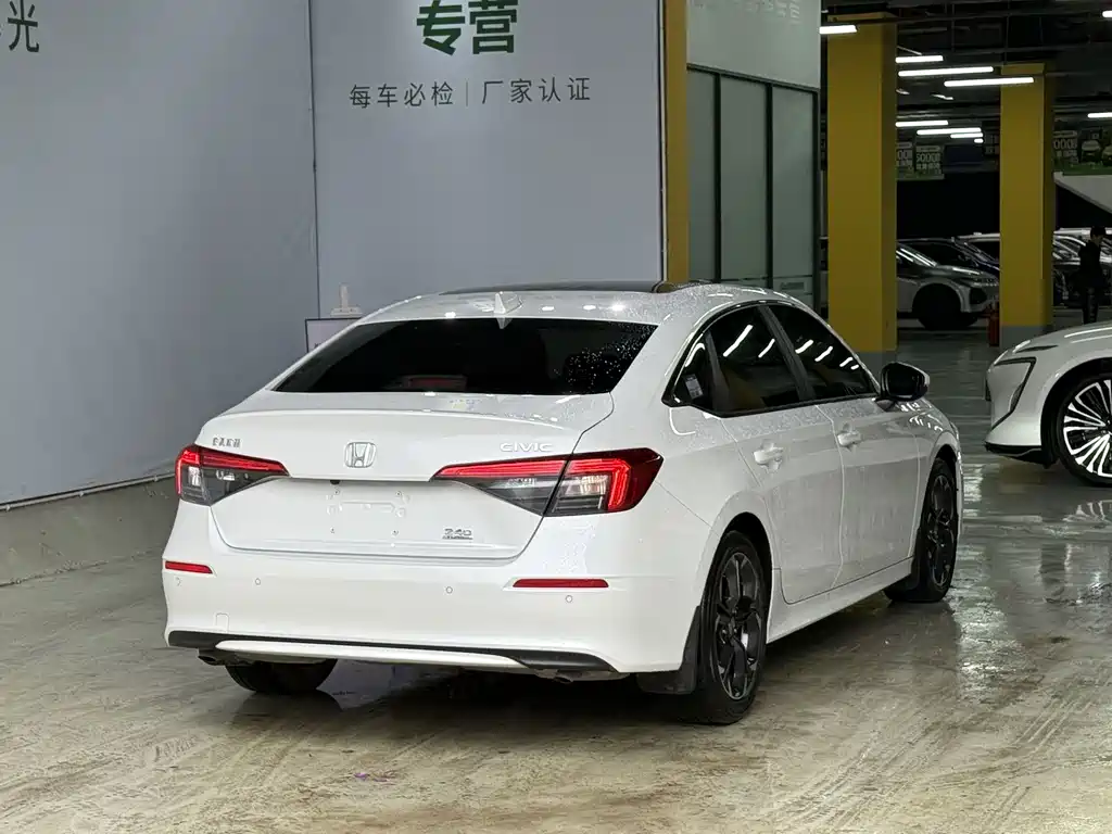Honda Civic 2024