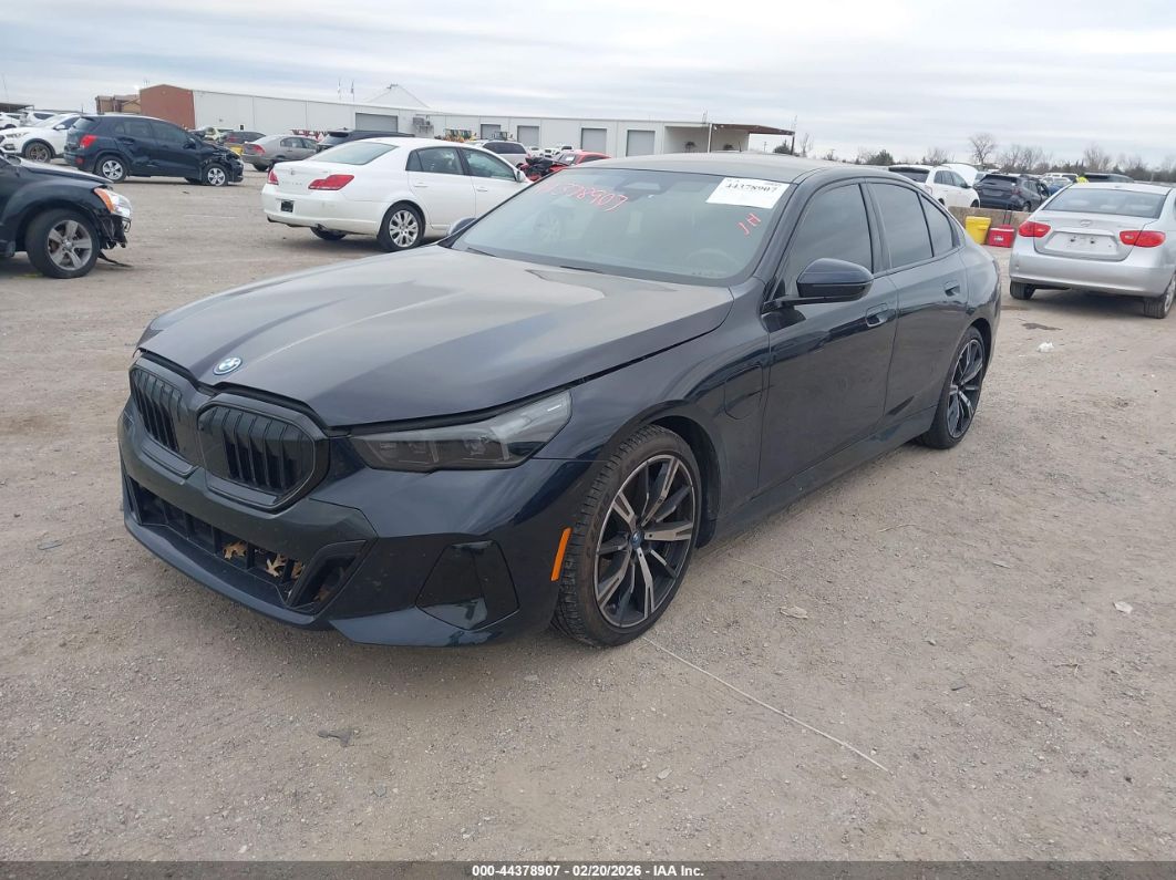 BMW 550 2025