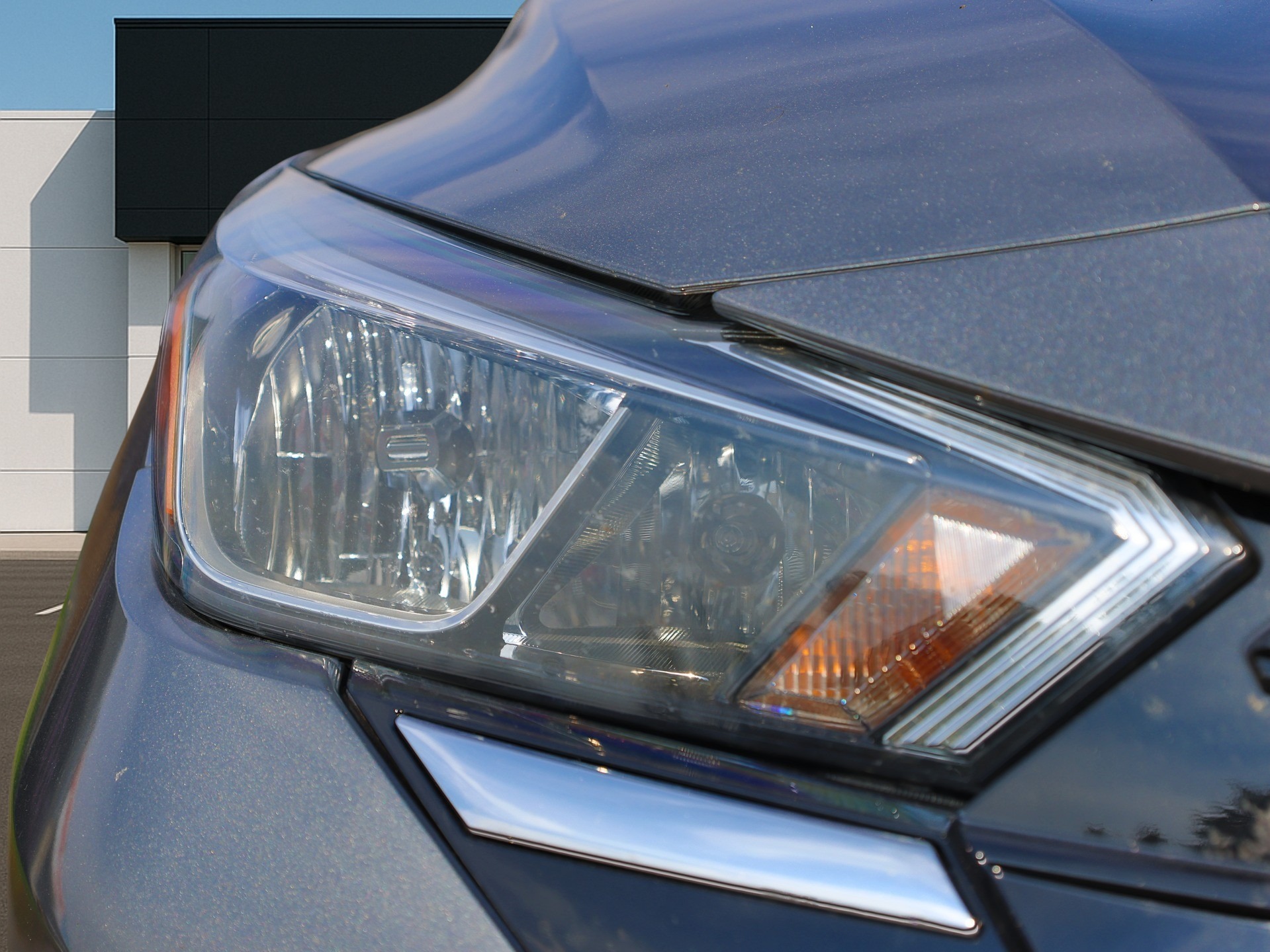 Nissan Versa 2025