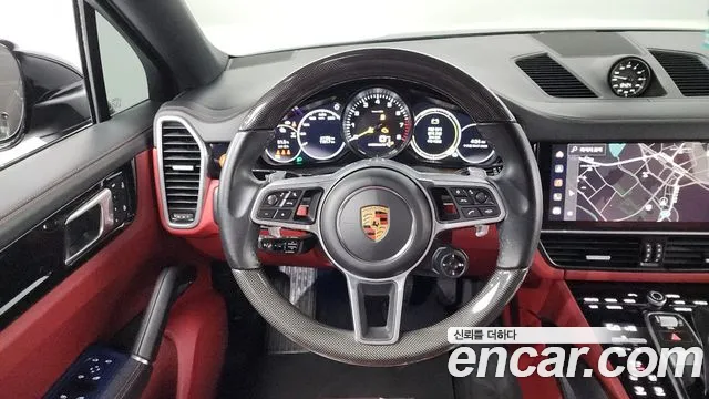 Porsche Cayenne 2022