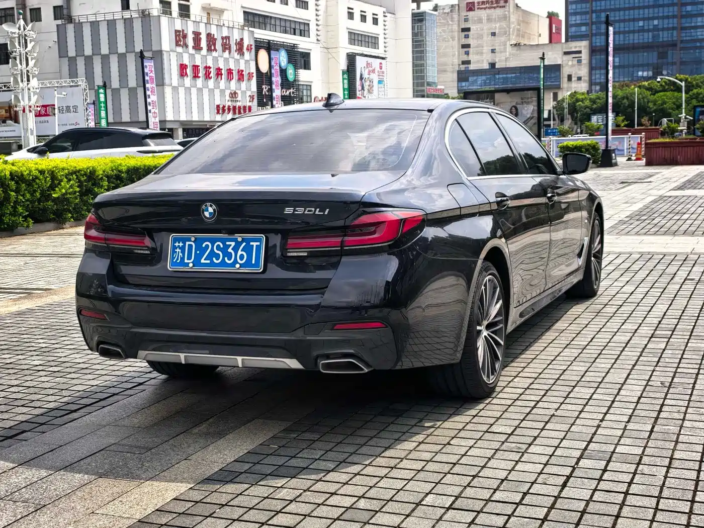BMW 5 серии 2023