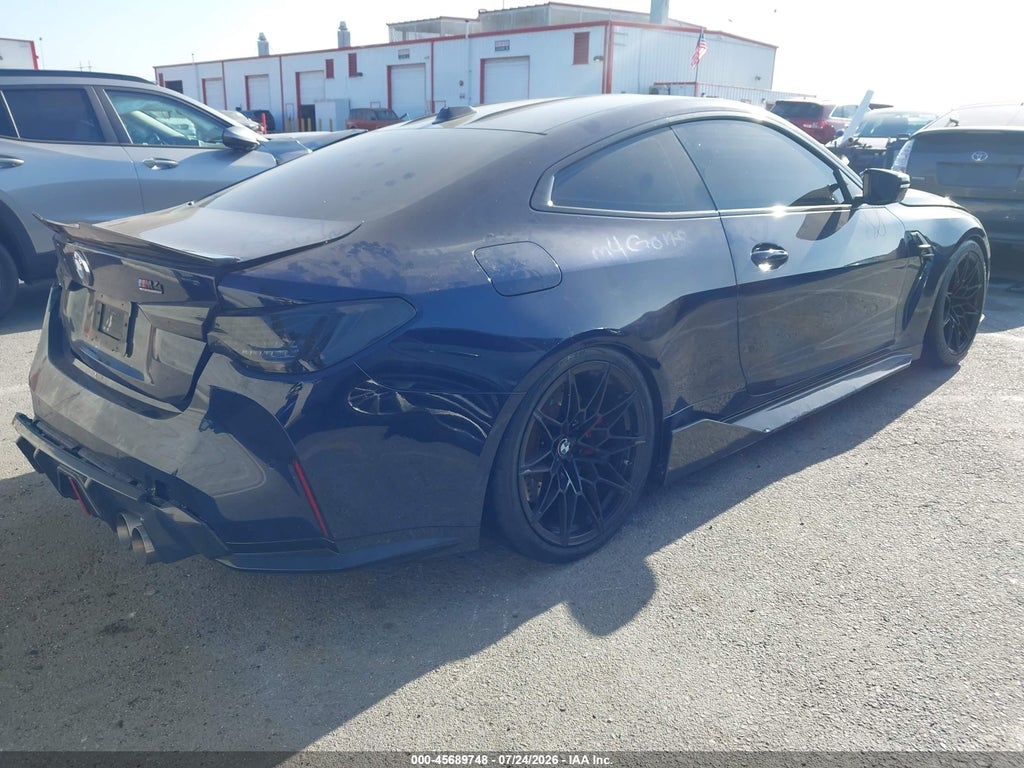 BMW M4 2024