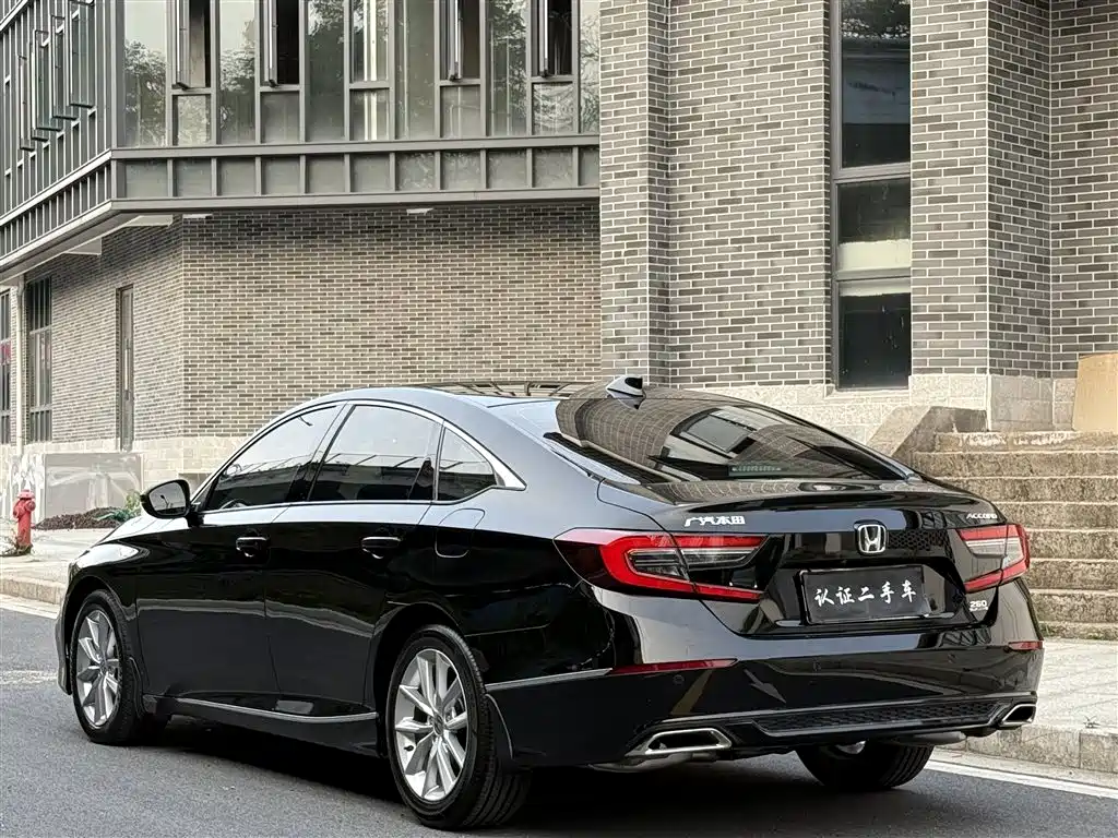 Honda Accord 2022